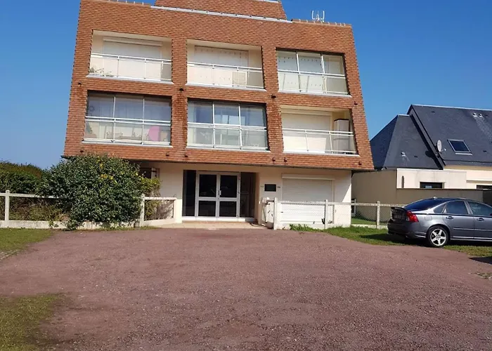Front De Appartement Ouistreham